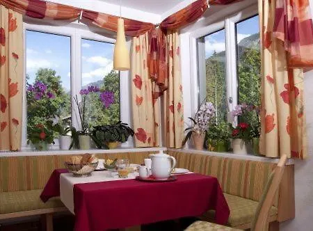 Haus Alpina Haeselgehr