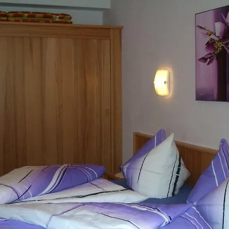Séjour chez l'habitant Haus Alpina *