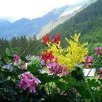 Haus Alpina Homestay